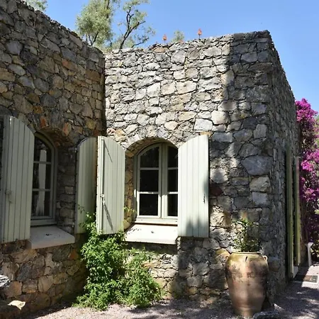 Semesterbostad Domaine Panciarella