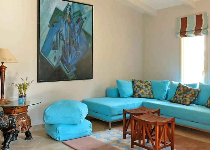 Semesterbostad Domaine Panciarella *